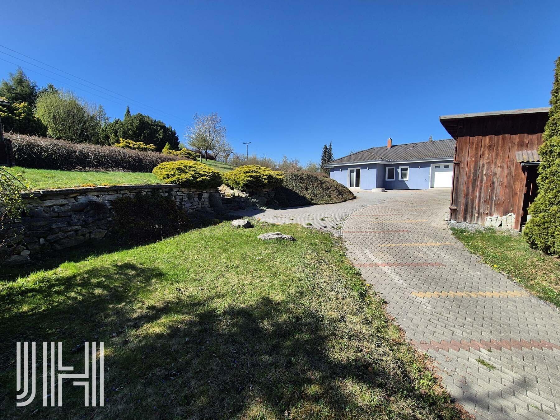 Prodej novostavby rodinného domu s hobby dílnou