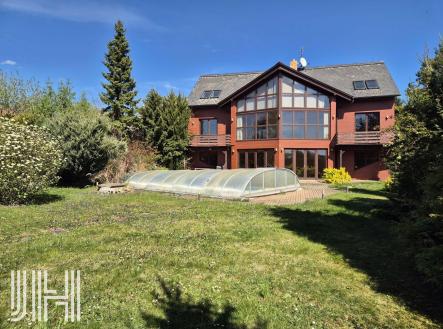 Prodej domu/vily, 378 m²