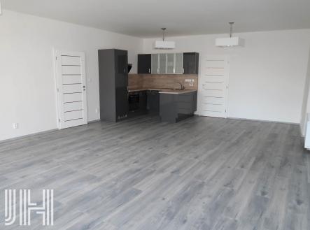 Pronájem bytu, 2+kk, 100 m²