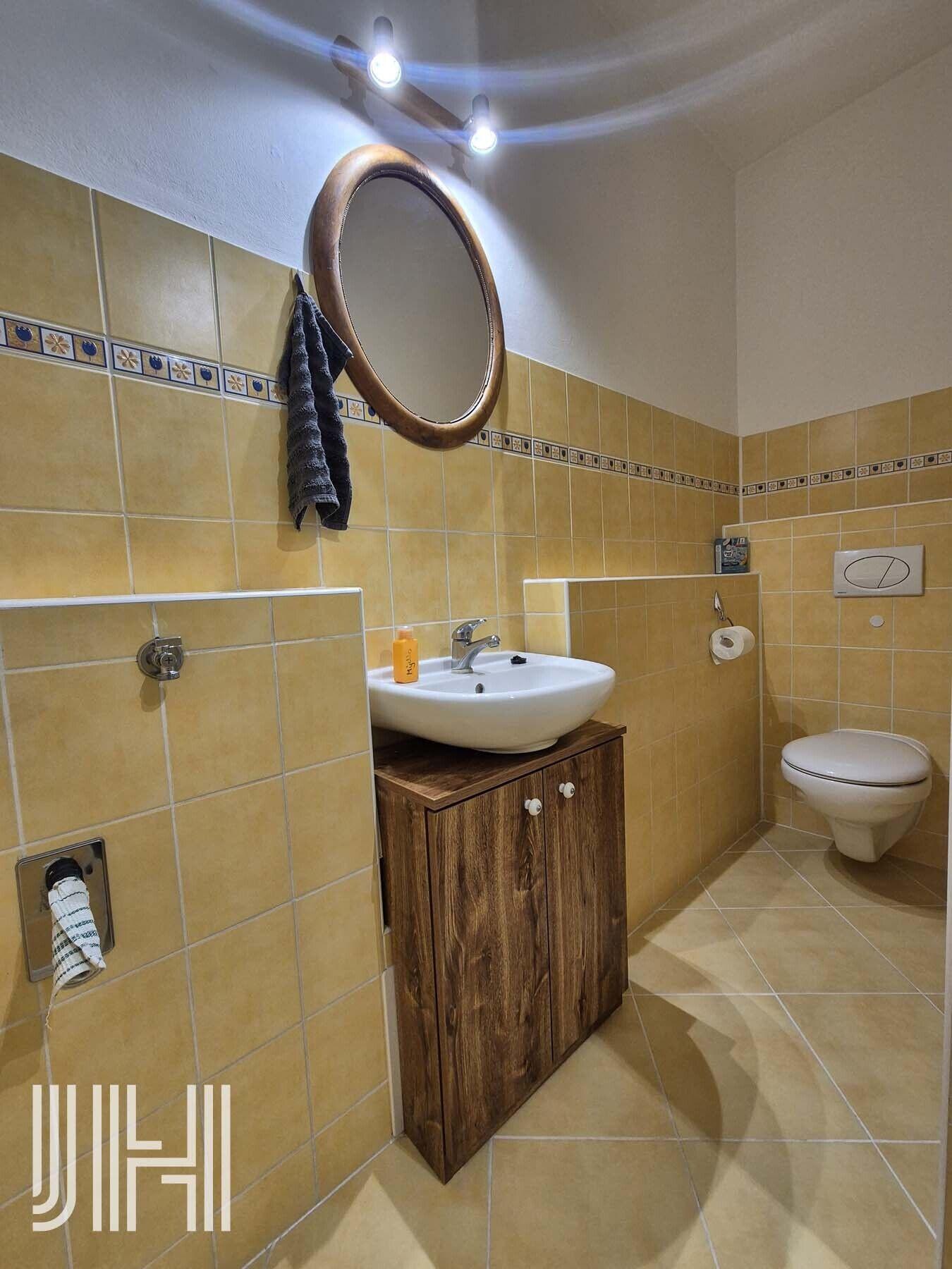 Pronájem útulného bytu 1+1 s lodžií na sídlišti u aquaparku