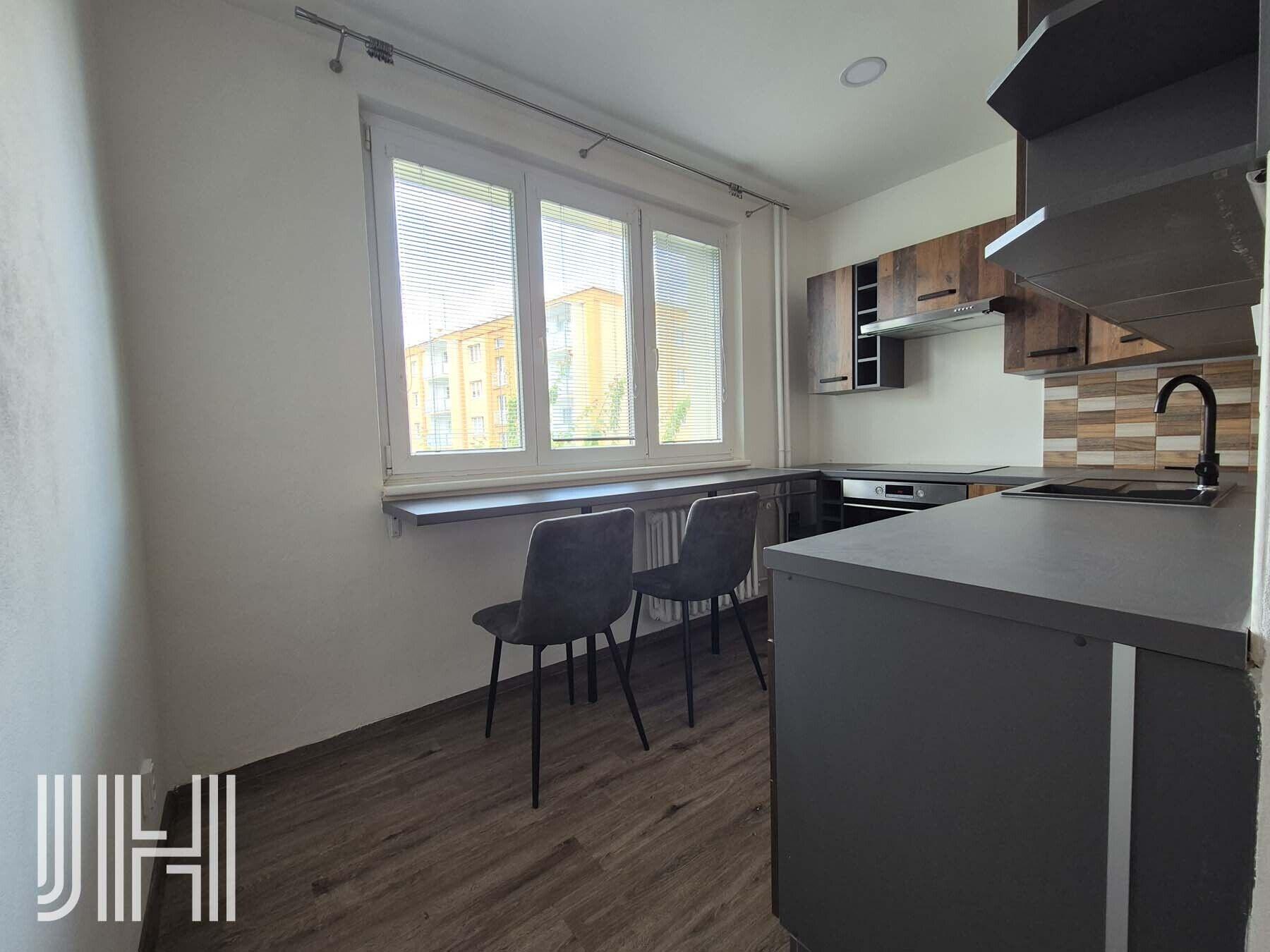 Pronájem bytu 2,5+1 po celkové rekonstrukci