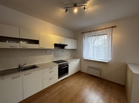 Pronájem bytu, 1+kk, 39 m²