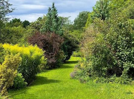 Prodej nájemního domu, 975 m²