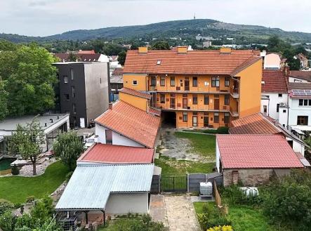Prodej domu/vily, 975 m²