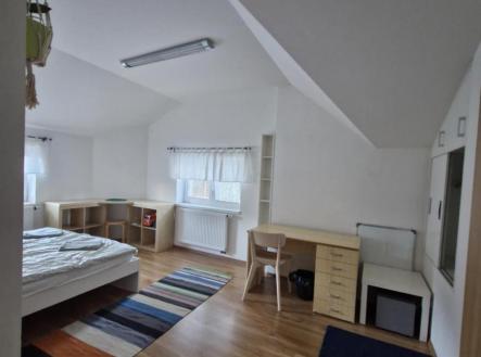 Pronájem bytu, 3+kk, 87 m²