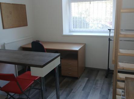 Pronájem bytu, 1+kk, 34 m²