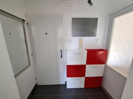 Pronájem bytu, 1+kk, 22 m²