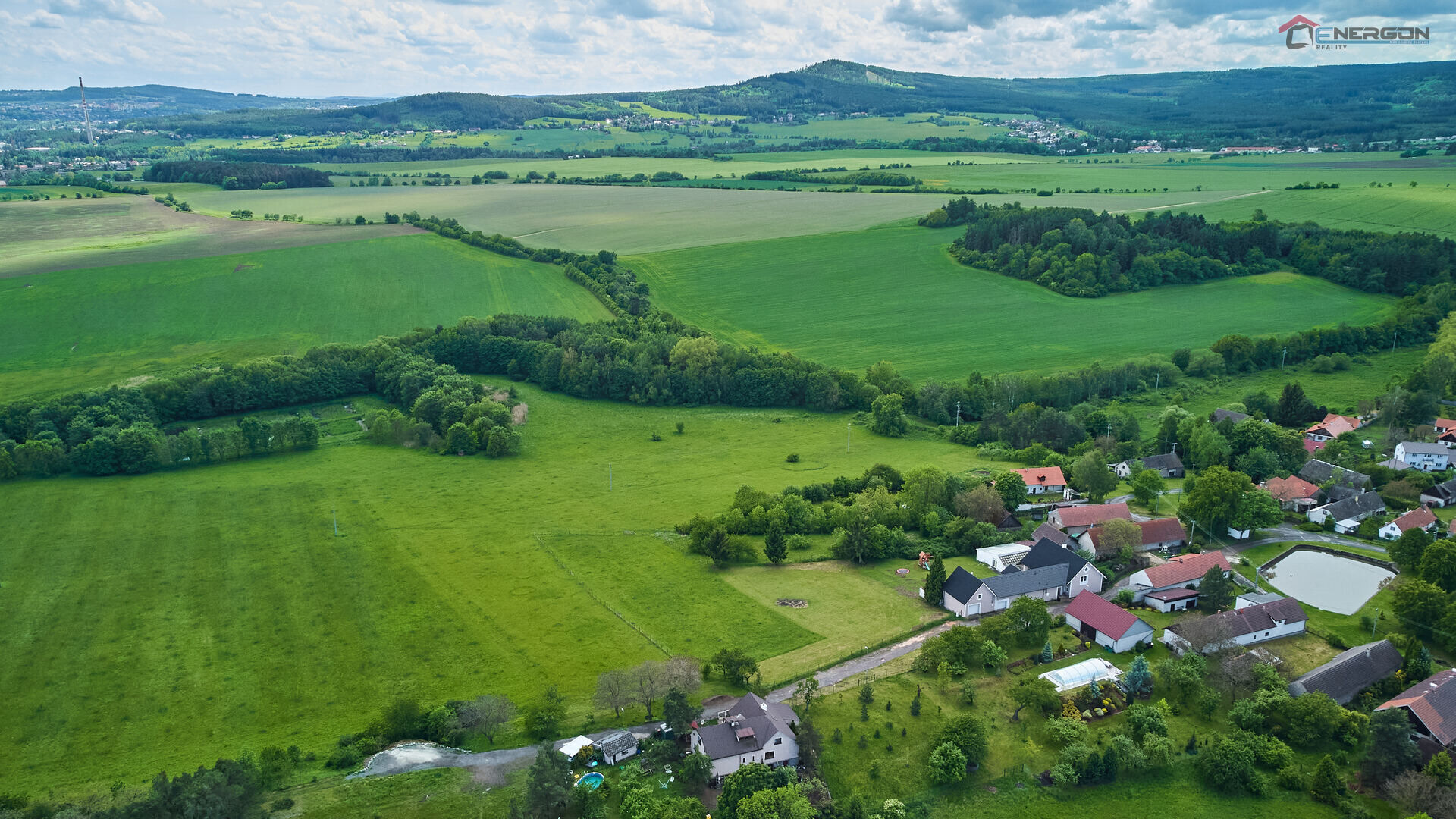 Pozemek Drahlín 4032 m2