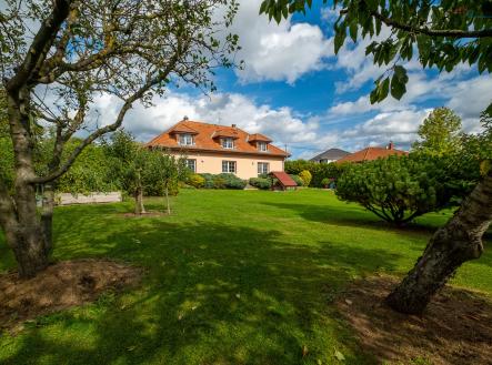 Prodej domu/vily, 222 m² obrázek