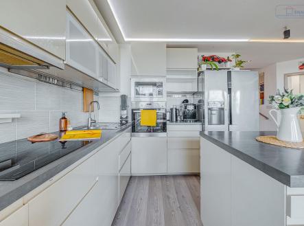 Prodej bytu, 3+kk, 106 m²