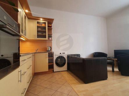 Pronájem bytu, 2+kk, 52 m²