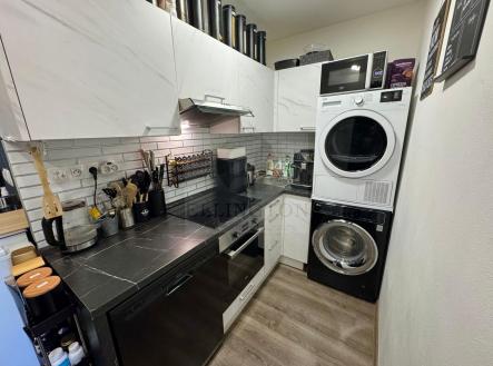 Pronájem bytu, 2+1, 51 m²