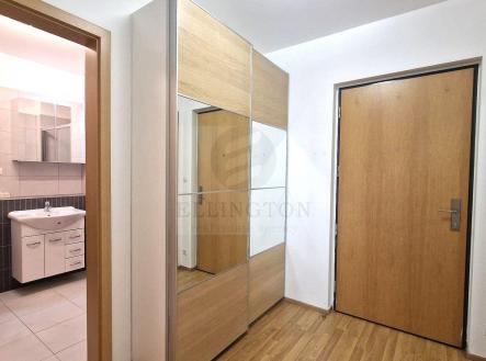 Pronájem bytu, 2+kk, 58 m²