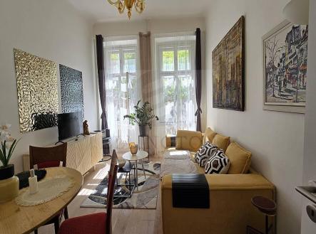 Pronájem bytu, 2+kk, 39 m² obrázek