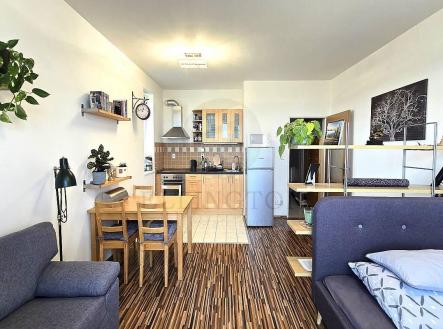Pronájem bytu, 1+kk, 32 m² obrázek