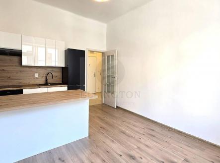 Pronájem bytu, 2+kk, 48 m²