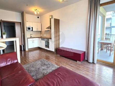Pronájem bytu, 2+kk, 68 m²