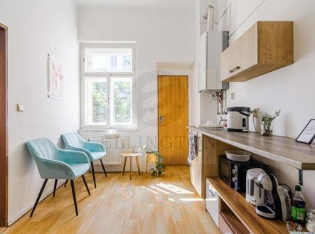 Prodej nájemního domu, 380 m²