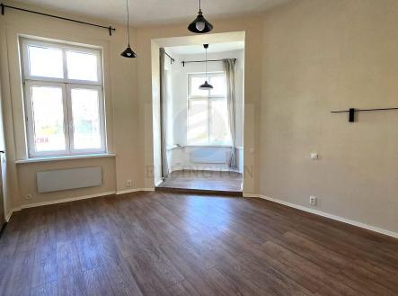 Pronájem bytu, 2+kk, 54 m²