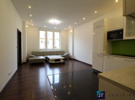 Prodej bytu, 4+kk, 97 m²