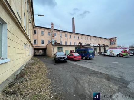 Pronájem komerčního objektu, sklad, 130 m²