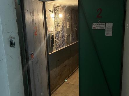 Pronájem komerčního objektu, sklad, 270 m²