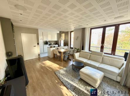 Prodej bytu, 3+kk, 77 m²