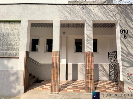 Prodej bytu, 3+1, 72 m²