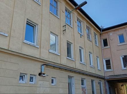 Pronájem kanceláře, 102 m²