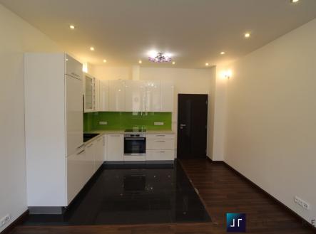 Prodej bytu, 3+kk, 97 m²