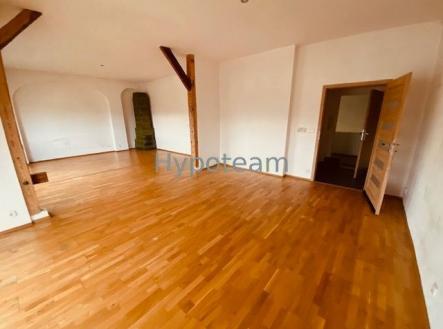 Pronájem bytu, 2+1, 70 m²