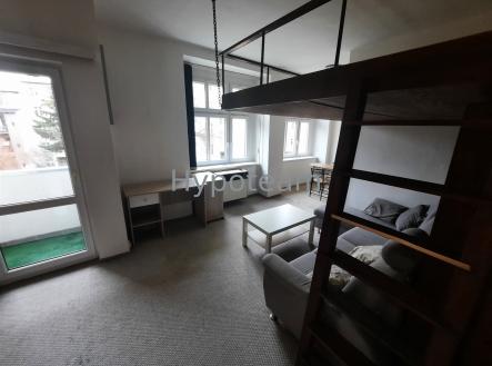 Pronájem bytu, 1+kk, 40 m²