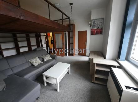 Pronájem bytu, 1+kk, 40 m²