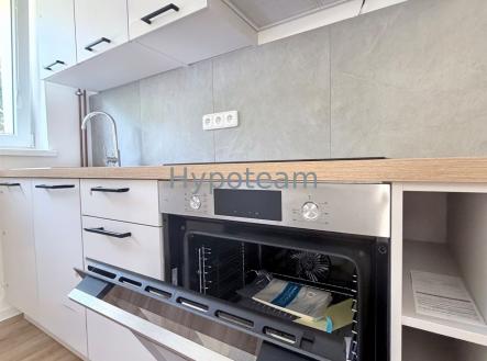 Pronájem bytu, 3+1, 60 m²