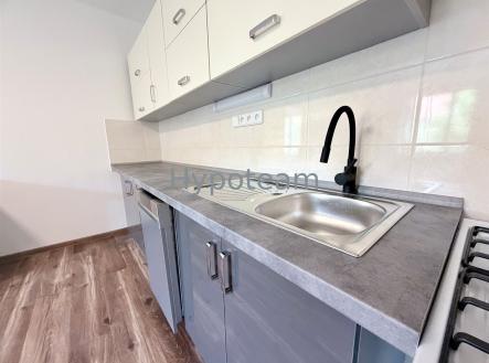 Pronájem bytu, 2+kk, 48 m²