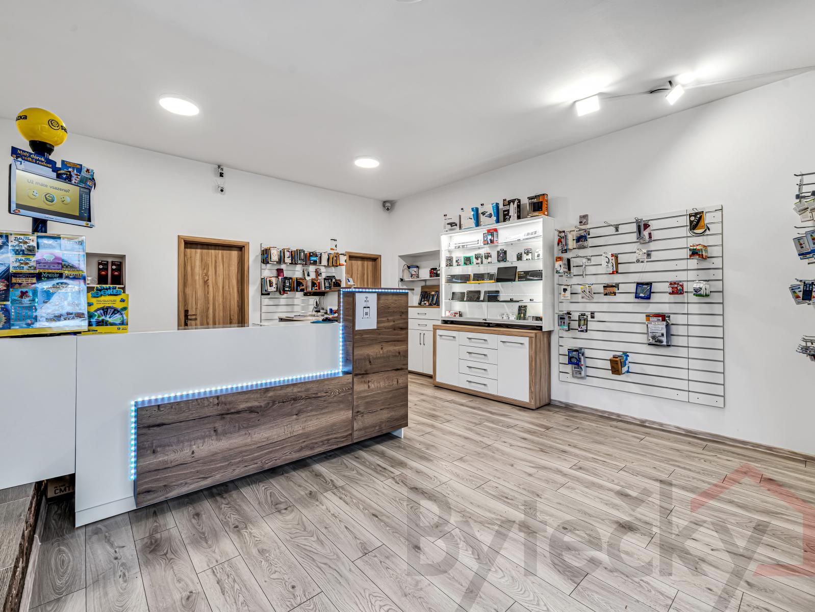 Bytečky (29) Obchod FOTO-15.JPG