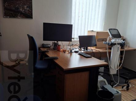 Pronájem kanceláře, 15,7 m²