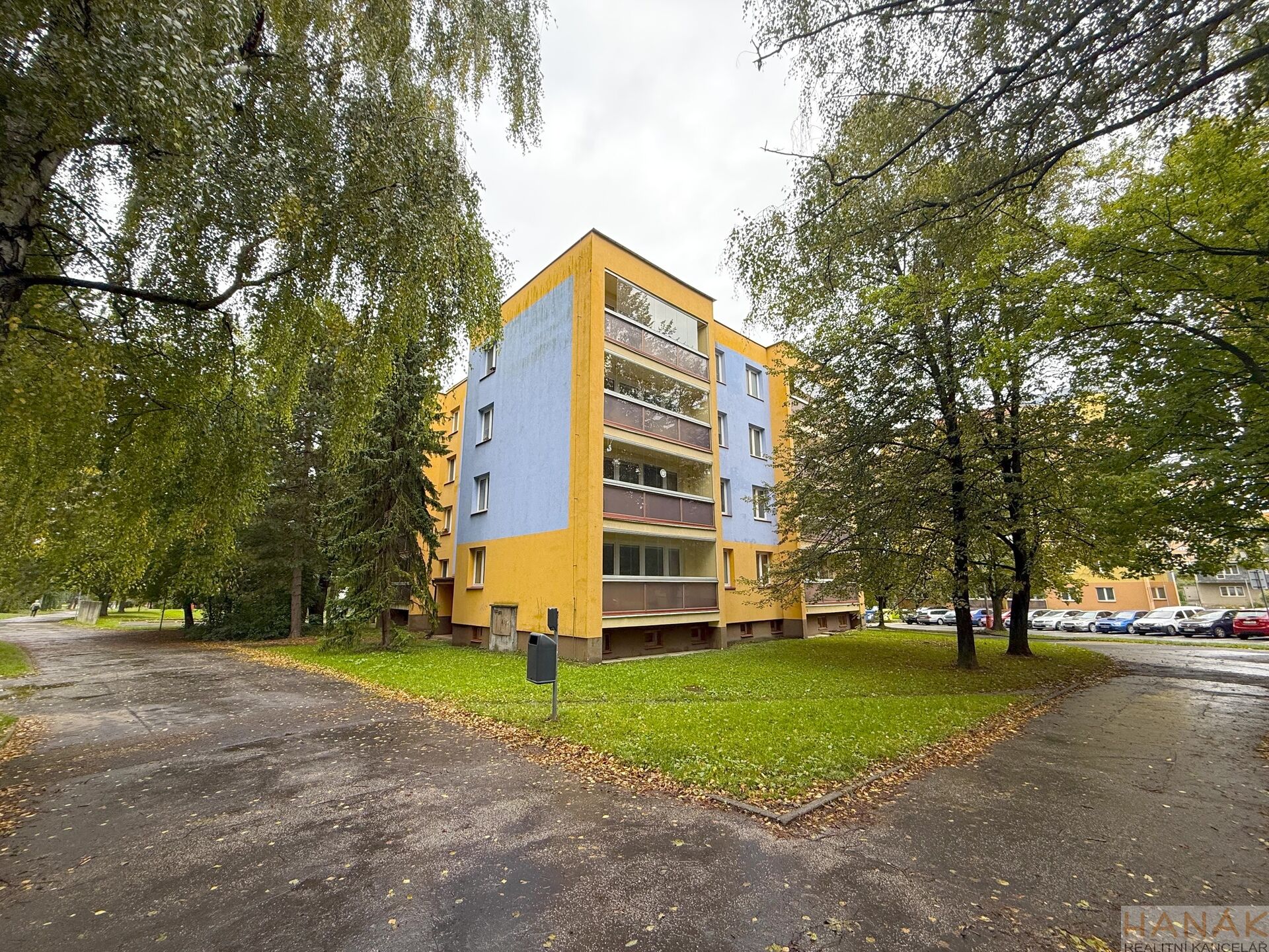 Družstevní byt 3+1 s lodžií ve 2. patře nízkopodlažního domu – Kopřivnice, ul. Francouzská