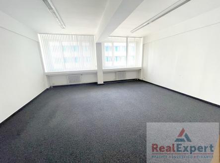 Pronájem kanceláře, 60 m²
