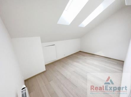 Prodej bytu, 4+kk, 136 m²