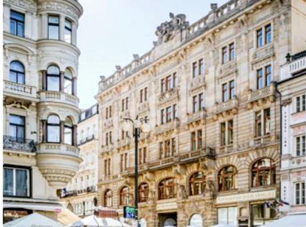 Pronájem kanceláře, 630 m²