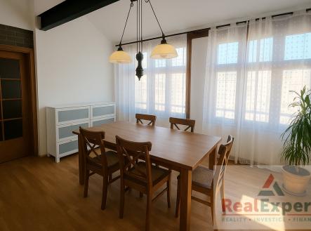 Pronájem bytu, 5+kk, 166 m²