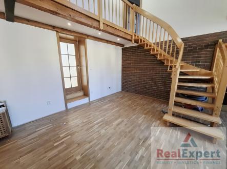 Pronájem bytu, 5+kk, 166 m²