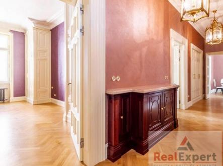 Prodej bytu, 4+kk, 136 m²