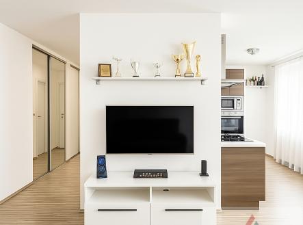 Pronájem bytu, 2+kk, 57 m²