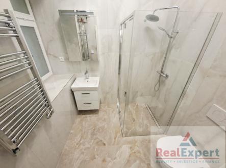 Pronájem bytu, 1+kk, 35 m²