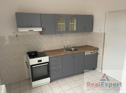 Pronájem bytu, 1+1, 403 m²