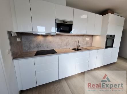 Pronájem bytu, 2+kk, 52 m²