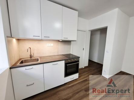 Pronájem bytu, 1+kk, 35 m²