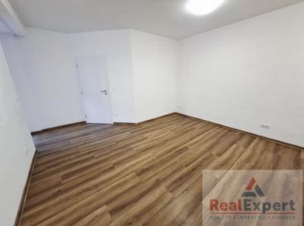 Pronájem bytu, 2+kk, 47 m²